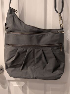 Travelon Versatile Gray Crossbody Shoulder Bag - Everyday Style